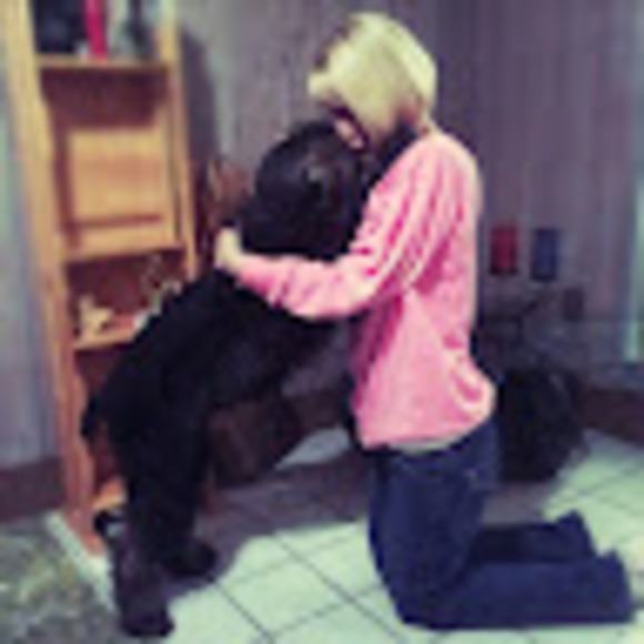 Meet your Posher, Brandy - Picture 1 of 1